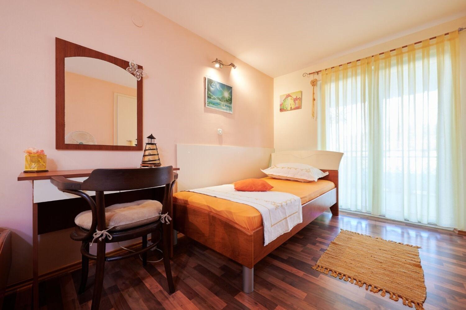 Holiday home Linda - big terraces Seget Vranjica Exterior foto